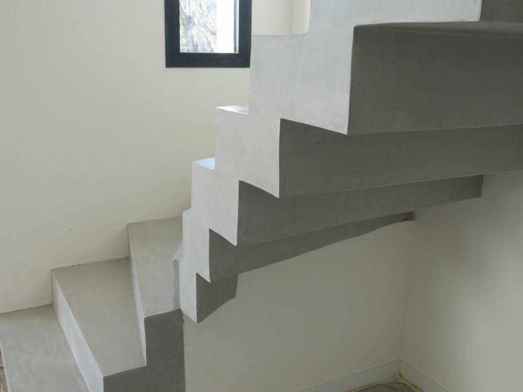 Création d'escalier en béton Beauvais